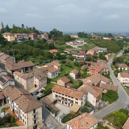 Готель Byvigin Magliano Alfieri Екстер'єр фото
